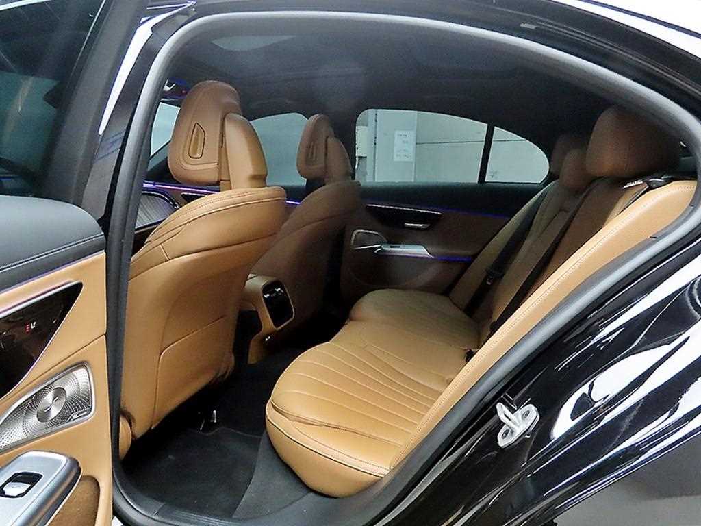 Mercedes Benz E class - Vista 6