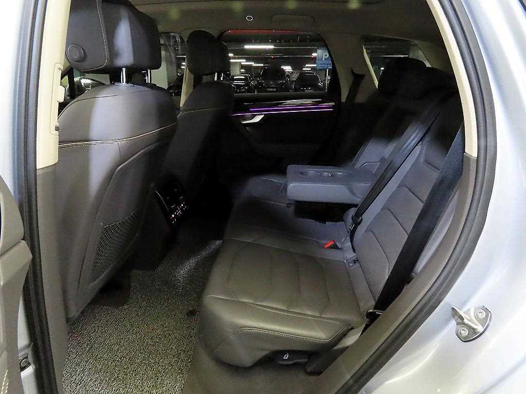 Volkswagen Touareg - Vista 7
