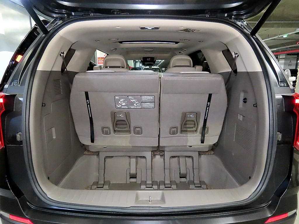 KIA Carnival 2025 Negro - Importación desde Corea - HF Imports Iquique - Foto 15