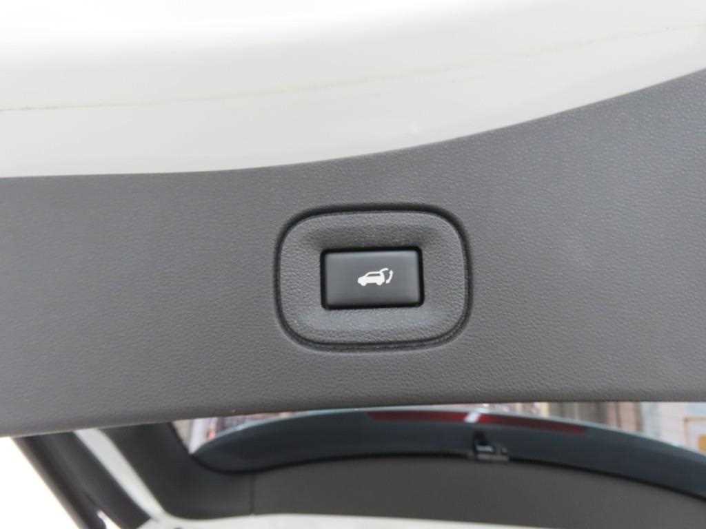 SAMSUNG QM6 2021 Blanco - Importación desde Corea - HF Imports Iquique - Foto 19