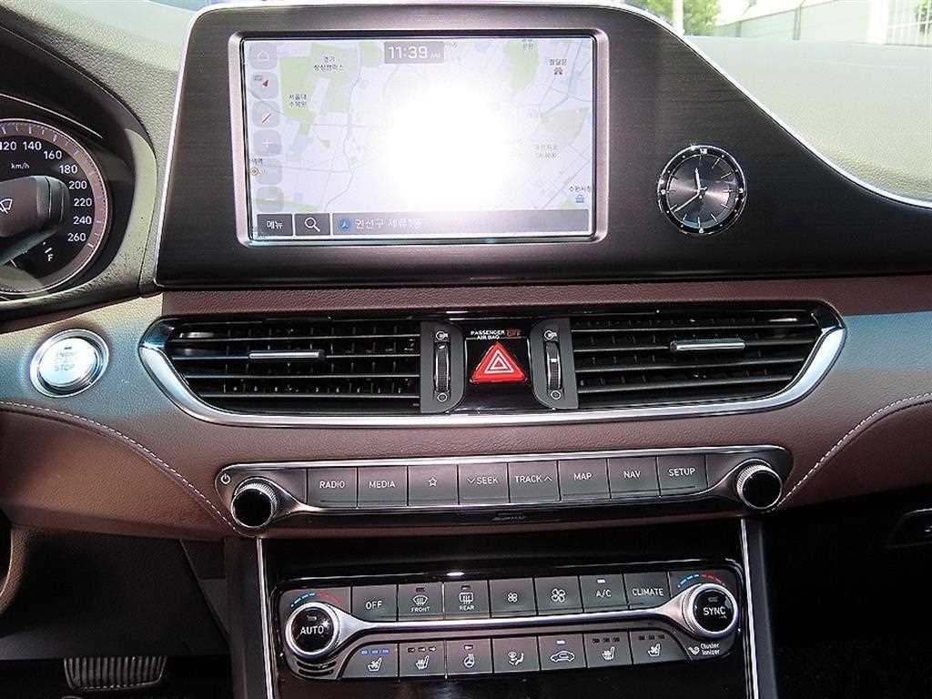 HYUNDAI Grandeur 2018 Negro - Importación desde Corea - HF Imports Iquique - Foto 14