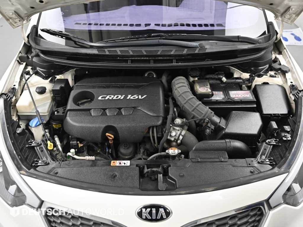 KIA K3 - Vista 6