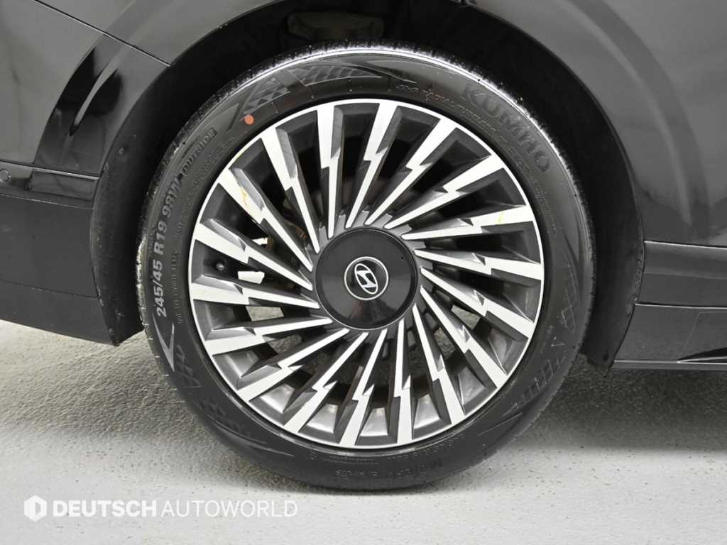 HYUNDAI Grandeur - Vista 5