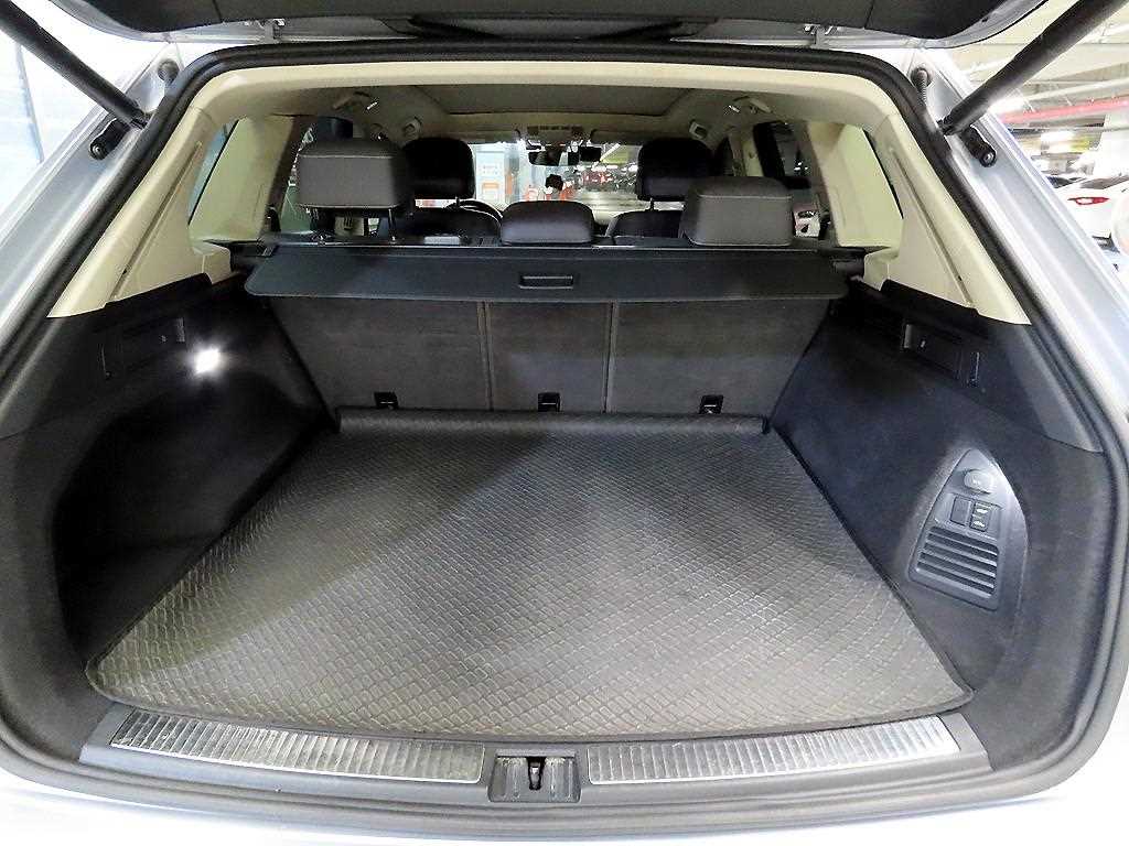 Volkswagen Touareg 2020 Plateado - Importación desde Corea - HF Imports Iquique - Foto 17