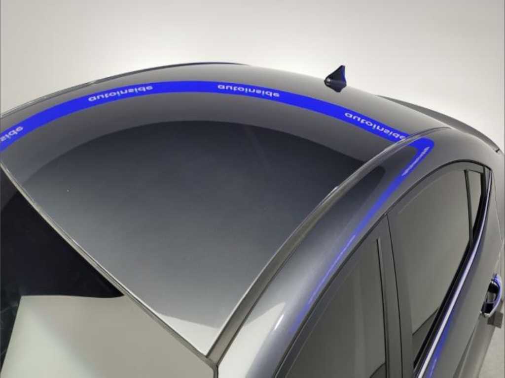 HYUNDAI Avante - Vista 10