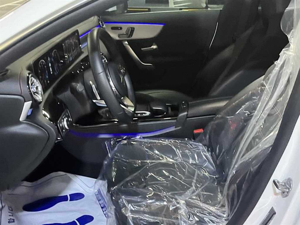Mercedes Benz CLA Class - Vista 6