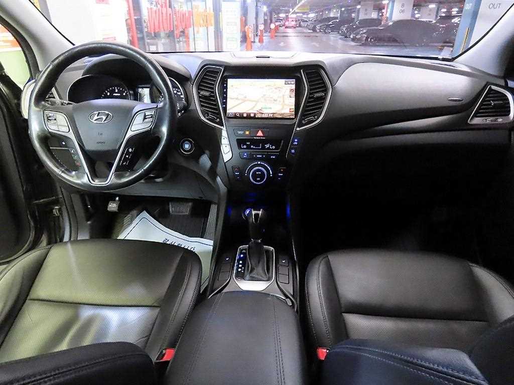 HYUNDAI Santa Fe - Vista 10
