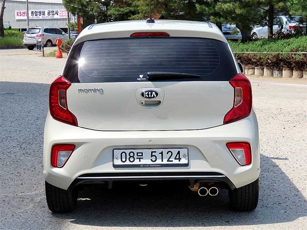 KIA Morning - Vista 4