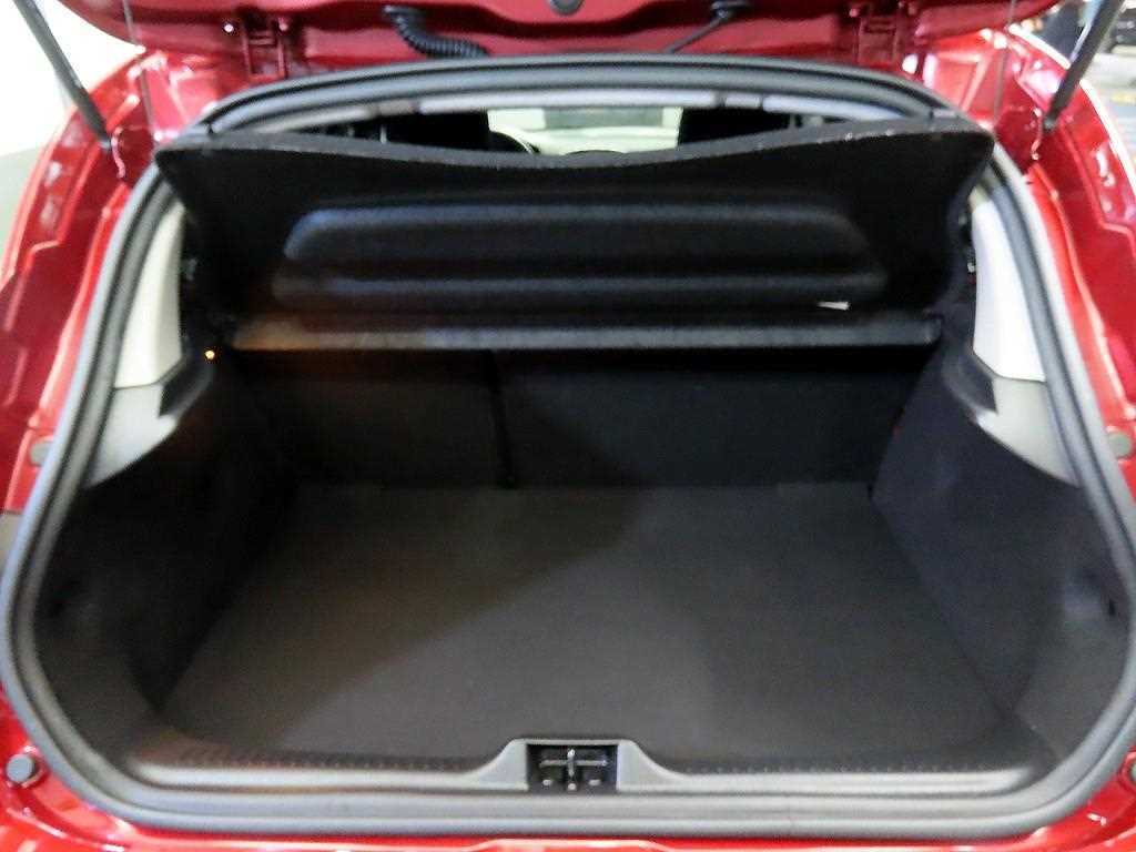 SAMSUNG Clio 2018 Rojo - Importación desde Corea - HF Imports Iquique - Foto 18