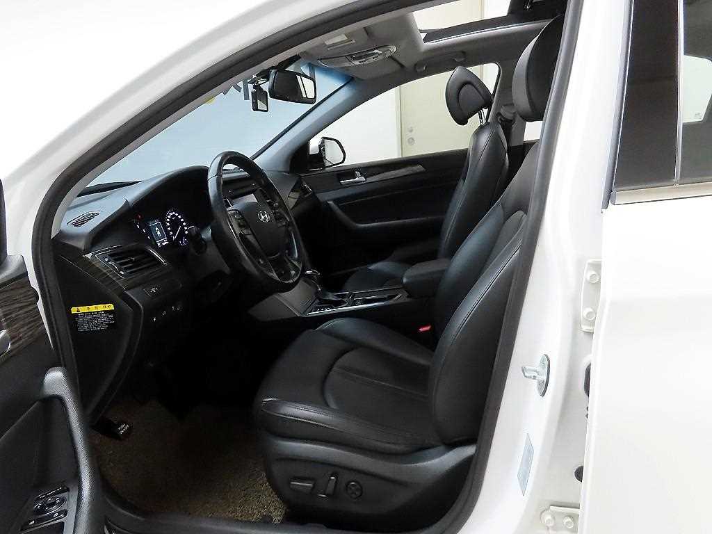 HYUNDAI Sonata 2024 Blanco - Importación desde Corea - HF Imports Iquique - Foto 13