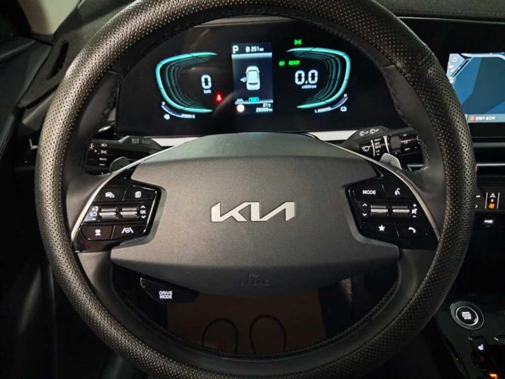 KIA Niro - Vista 8