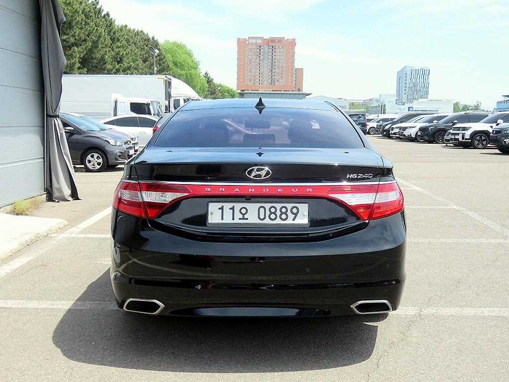 HYUNDAI Grandeur - Vista 3