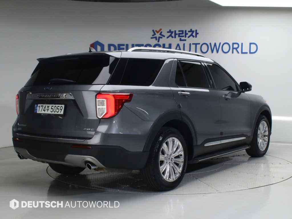 Ford Explorer - Vista 2