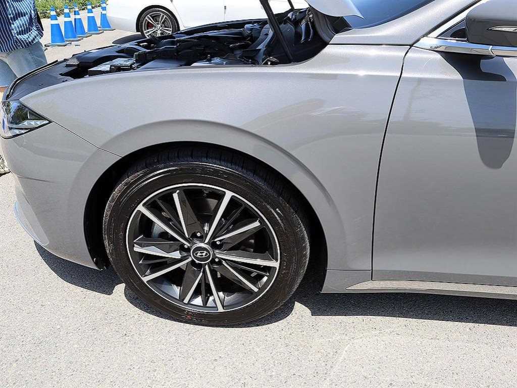 HYUNDAI Grandeur 2022 Gris - Importación desde Corea - HF Imports Iquique - Foto 18