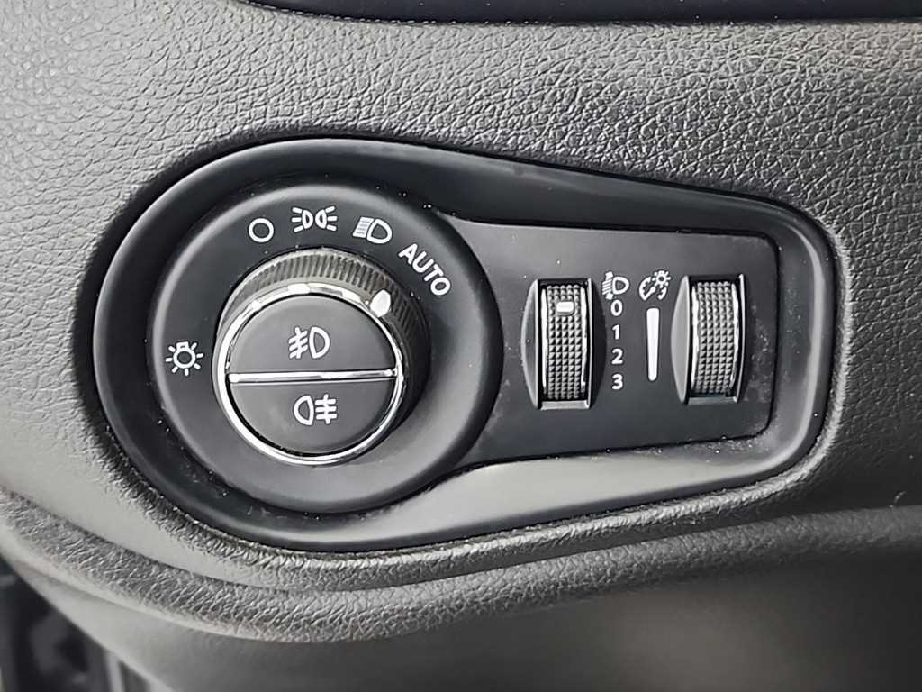Jeep Renegade 2017 Negro - Importación desde Corea - HF Imports Iquique - Foto 16