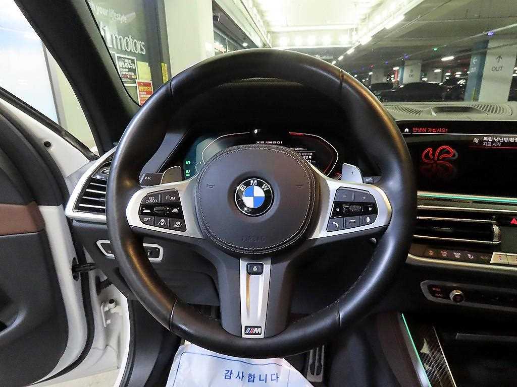 BMW X5 - Vista 8