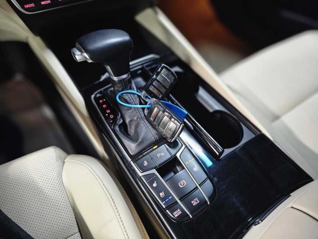 KIA K7 2017 Blanco - Importación desde Corea - HF Imports Iquique - Foto 15