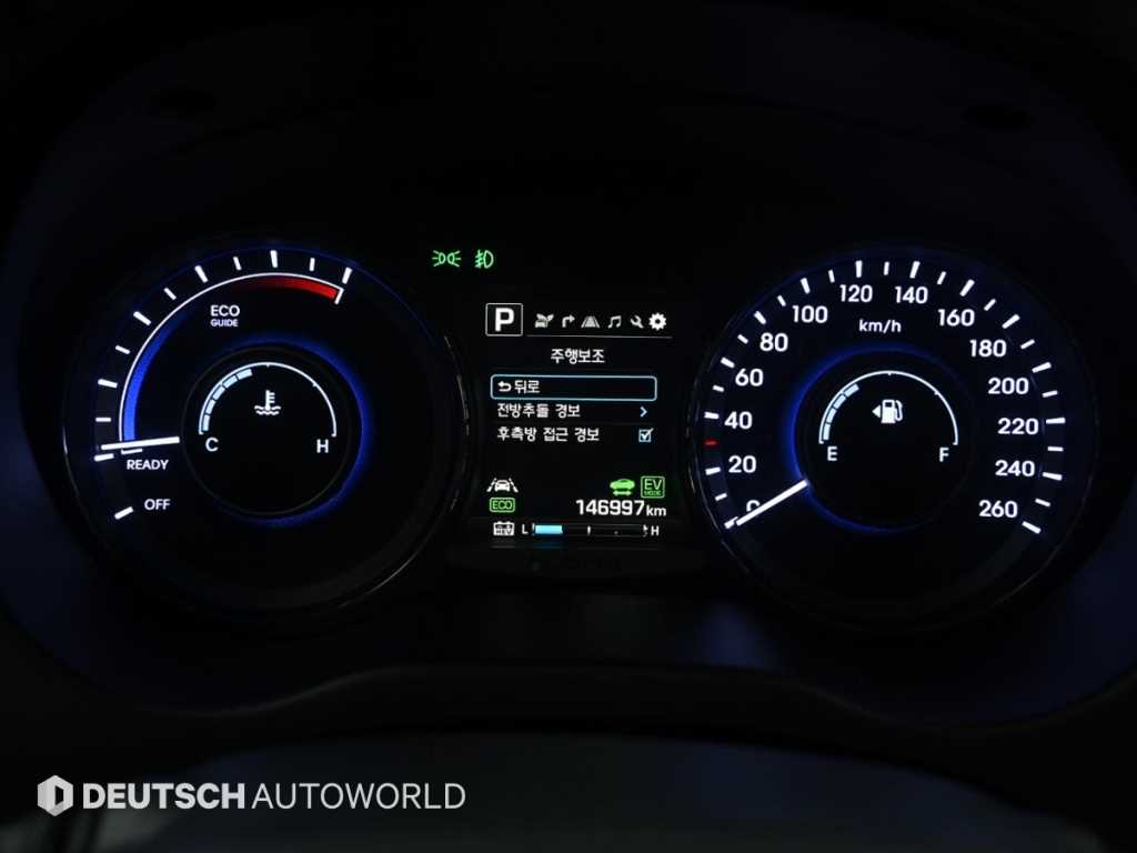 HYUNDAI Grandeur - Vista 8