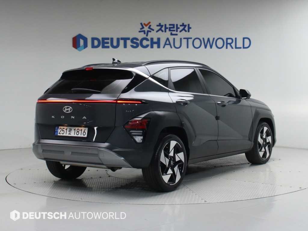 HYUNDAI Kona - Vista 2