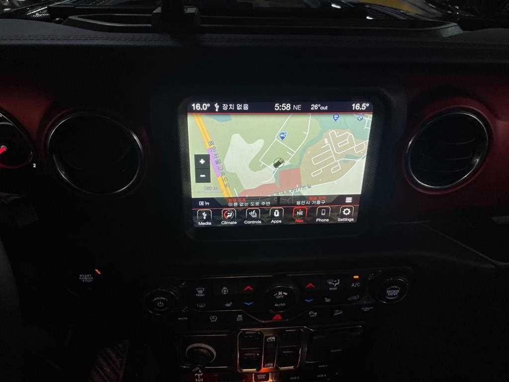 Jeep Wrangler - Vista 9