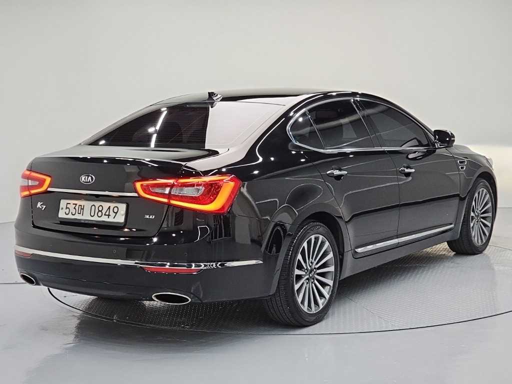 KIA K7 - Vista 4