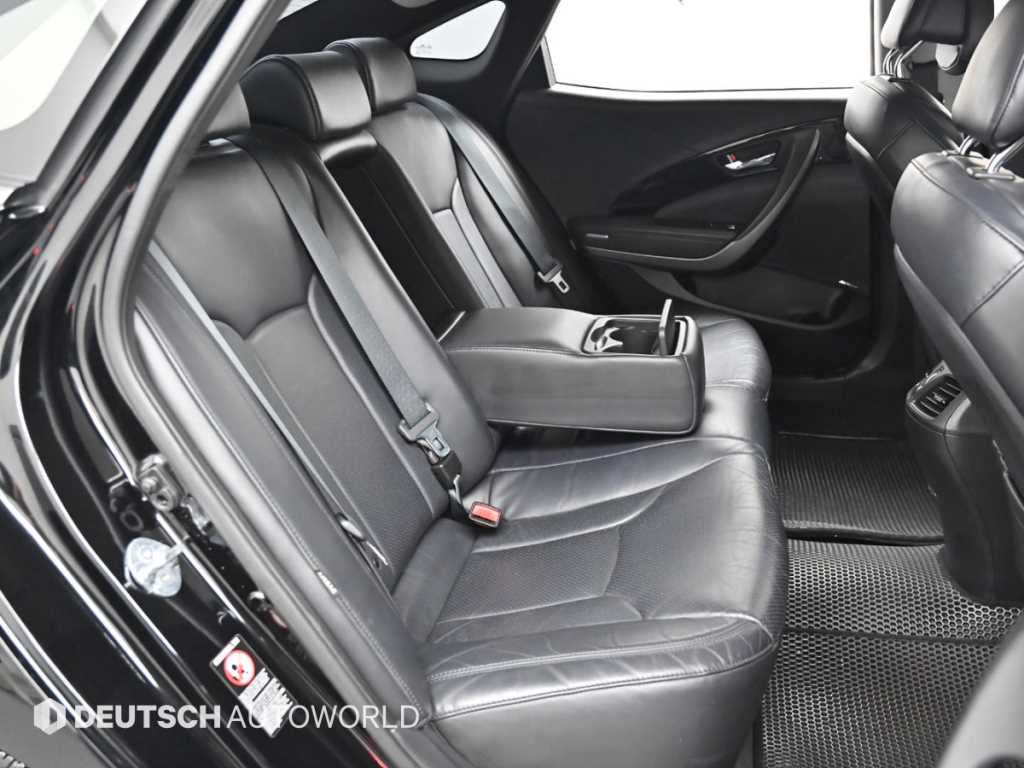 HYUNDAI Grandeur - Vista 12