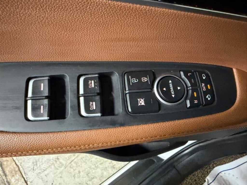 KIA Sorento - Vista 10