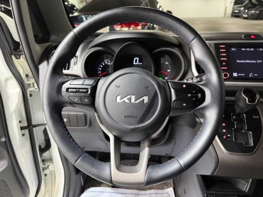 KIA Ray - Vista 8