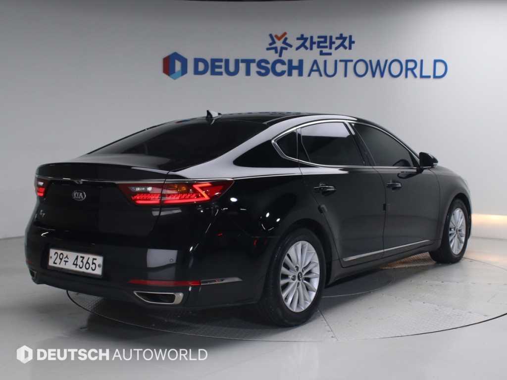 KIA K7 - Vista 2