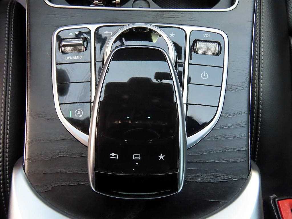 Mercedes Benz C Class 2016 Blanco - Importación desde Corea - HF Imports Iquique - Foto 13