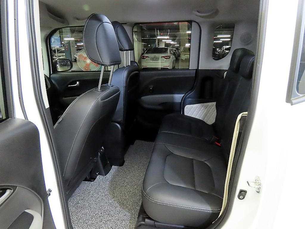 KIA Ray - Vista 7