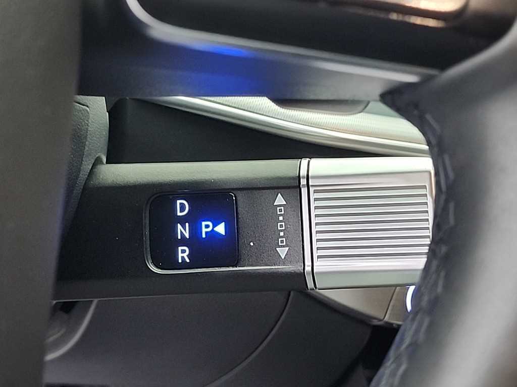 HYUNDAI Grandeur - Vista 8