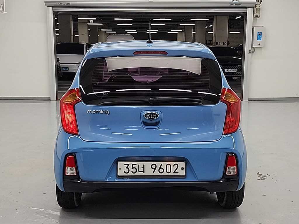 KIA Morning - Vista 3