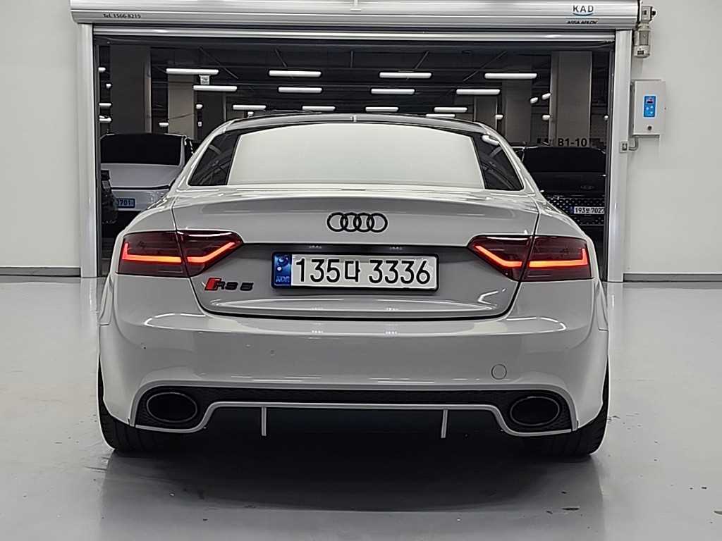 Audi RS5 - Vista 3