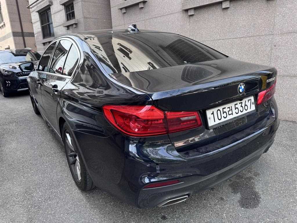 BMW 5 Series - Vista 5