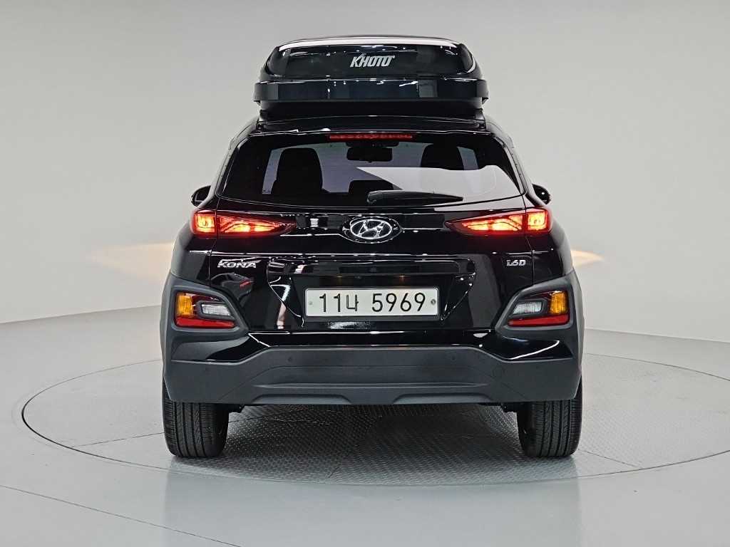 HYUNDAI Kona - Vista 3