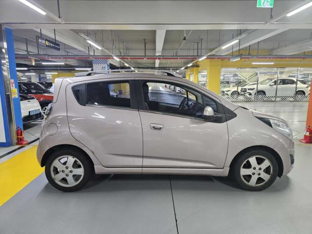 Chevrolet Spark - Vista 2
