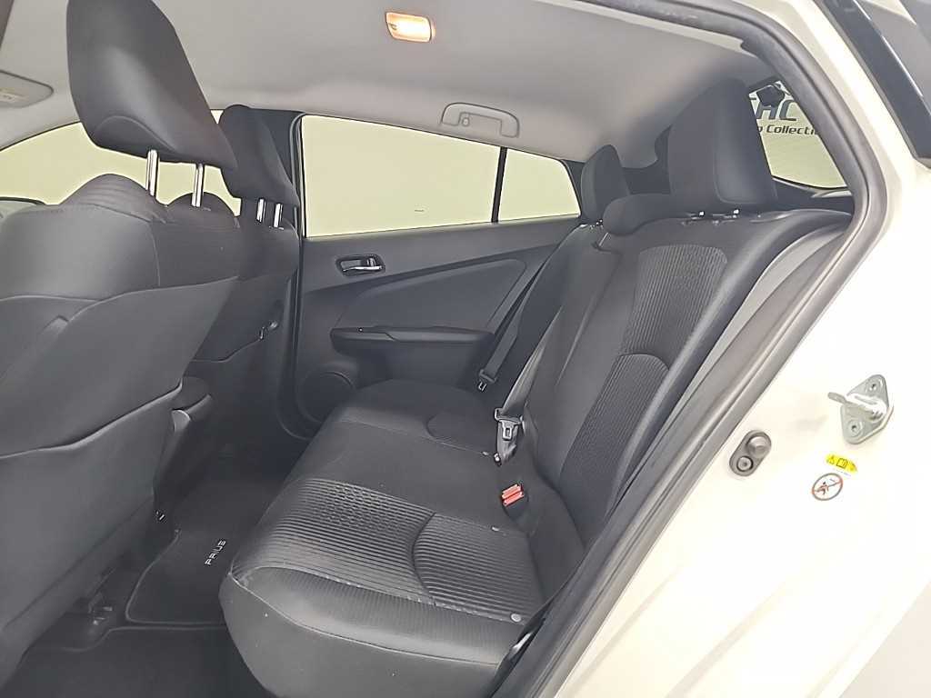 Toyota Prius - Vista 12