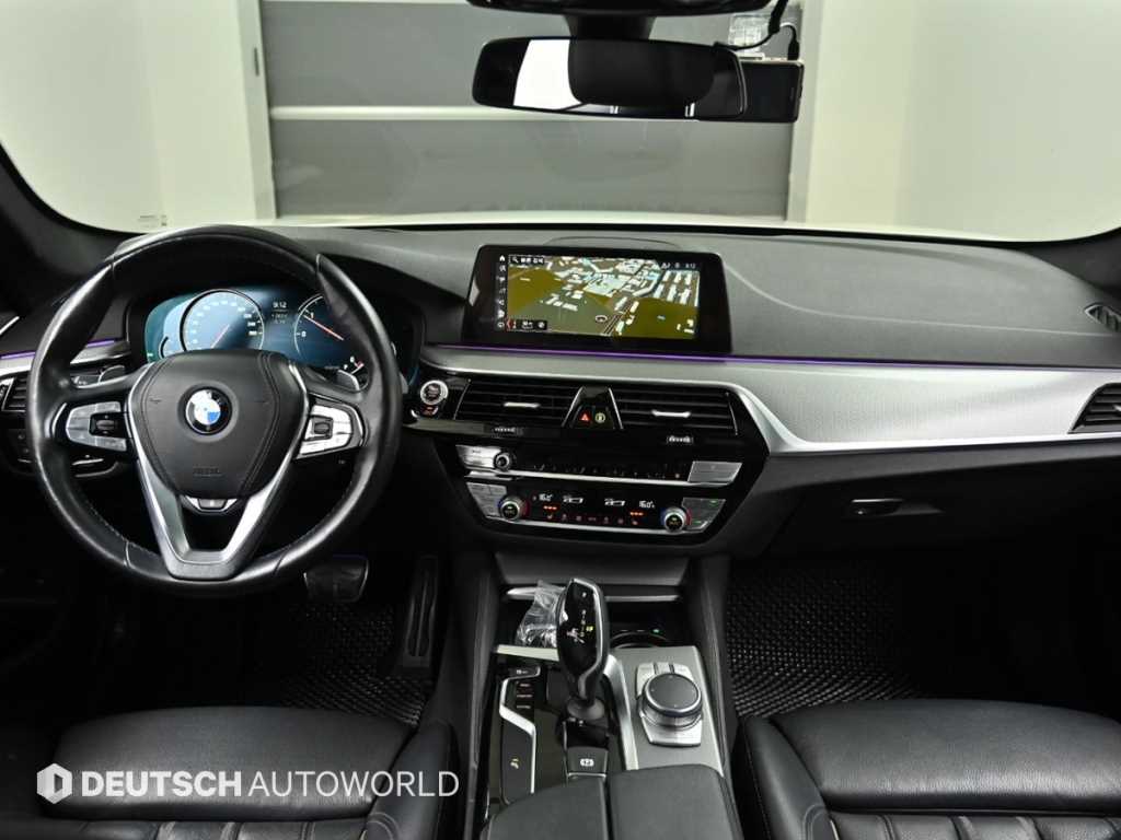 BMW 5 Series - Vista 7