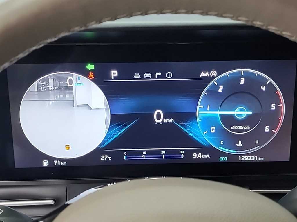 KIA Carnival - Vista 6