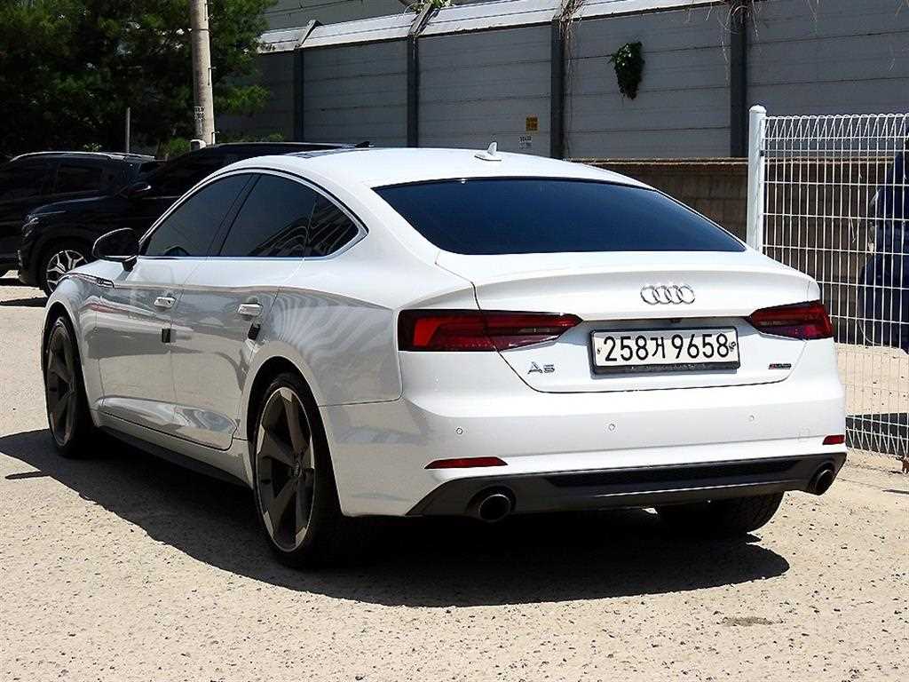 Audi A5 - Vista 3