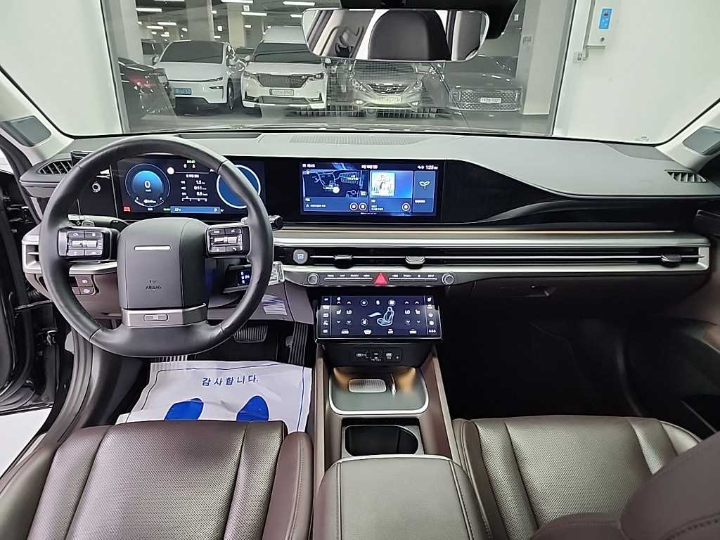 HYUNDAI Grandeur - Vista 7