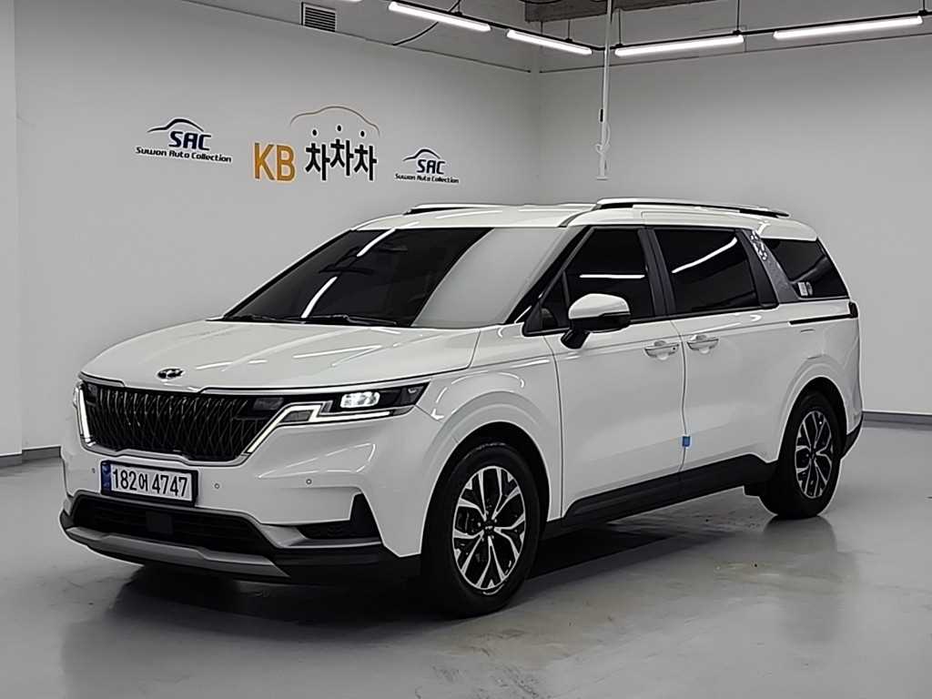 KIA Carnival 2021 Blanco - Importación desde Corea - HF Imports Iquique - Foto 1