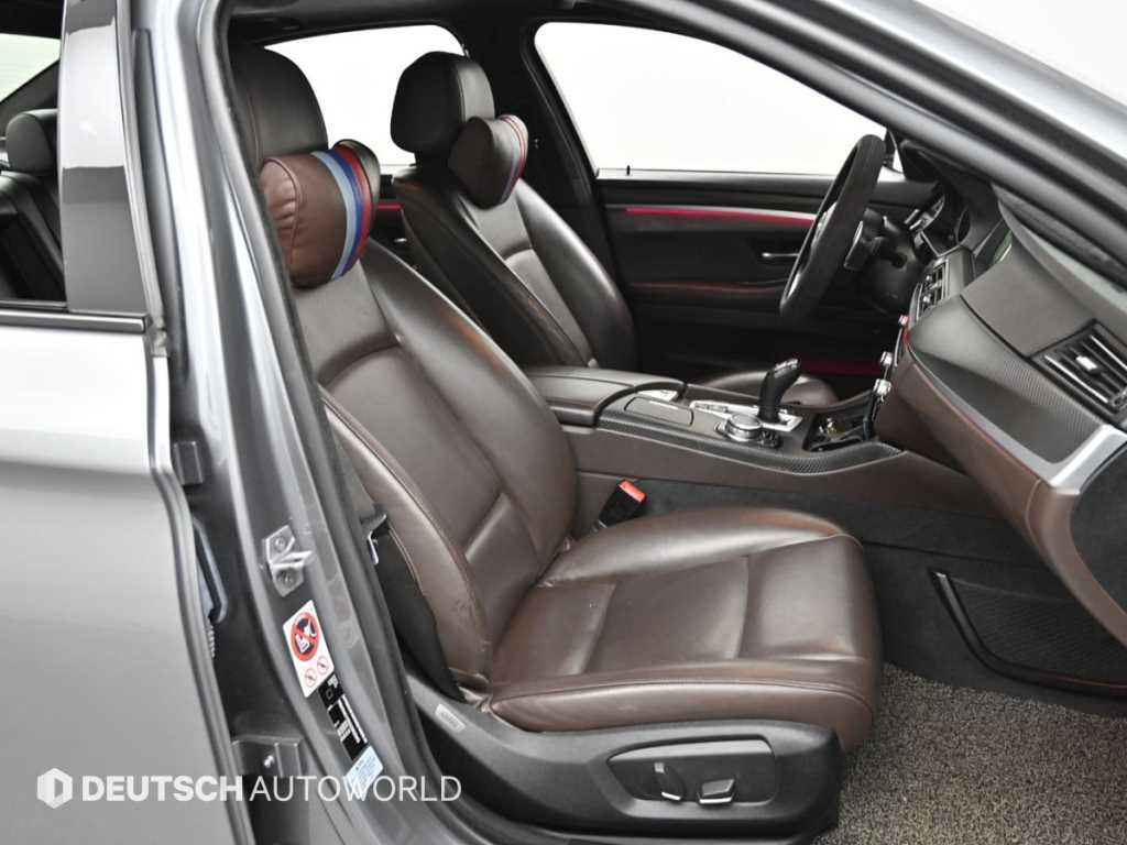BMW 5 Series - Vista 10
