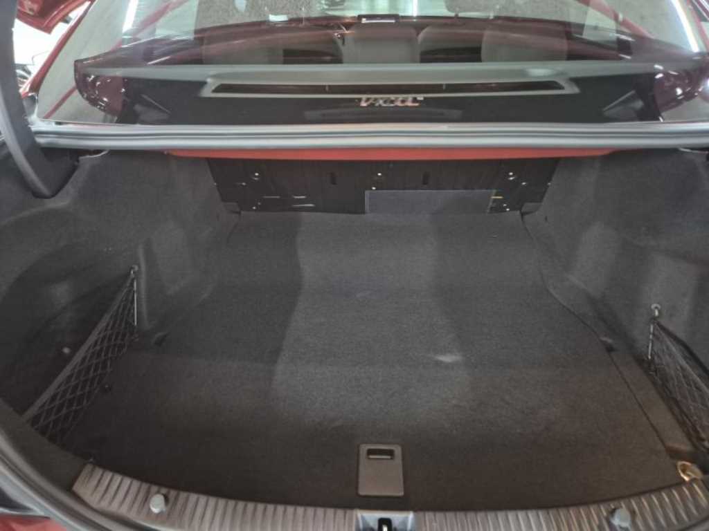 Mercedes Benz C Class - Vista 5