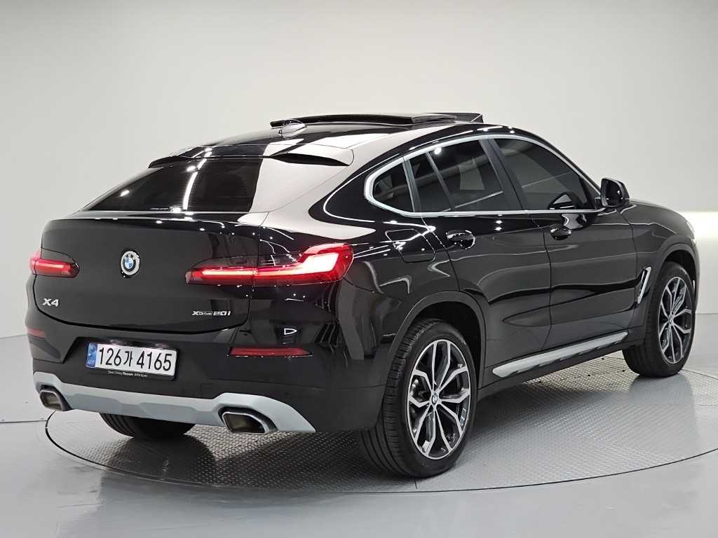 BMW X4 - Vista 4