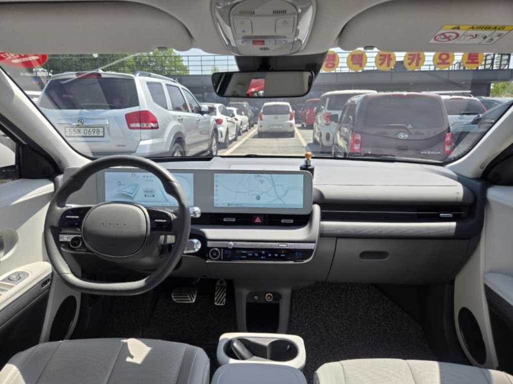 HYUNDAI Ioniq 5 - Vista 9