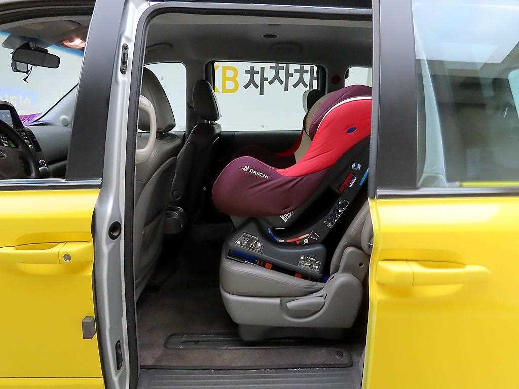 KIA Carnival 2014 Amarillo - Importación desde Corea - HF Imports Iquique - Foto 13