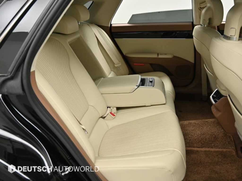 HYUNDAI Grandeur - Vista 12