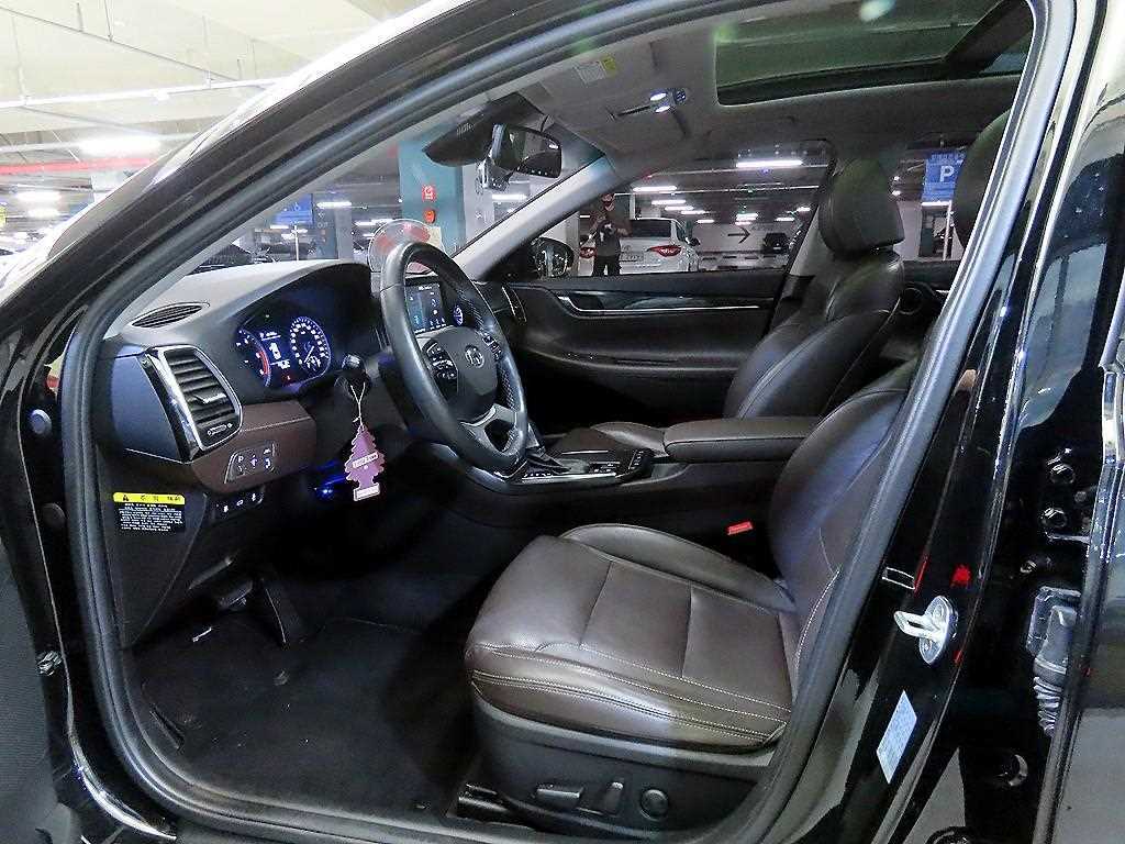 HYUNDAI Grandeur - Vista 6